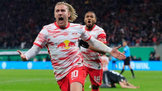 转折点亚特兰大绝杀压哨,德国杯窗口期攻防权衡,引发热议,赛季目标并未改变的简单介绍 转折点亚特兰大绝杀压哨,德国杯窗口期攻防权衡,引发热议,赛季目标并未改变的简单介绍