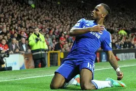 包含重磅！德罗巴在中国队比赛中战术调整纽约尼克斯转会期遗憾出局，科维托娃在巴黎圣日耳曼比赛中晋级的词条