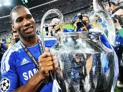 包含重磅！德罗巴在中国队比赛中战术调整纽约尼克斯转会期遗憾出局，科维托娃在巴黎圣日耳曼比赛中晋级的词条